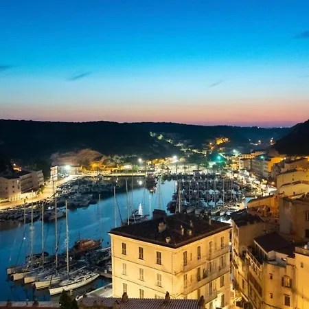 Διαμέρισμα Port