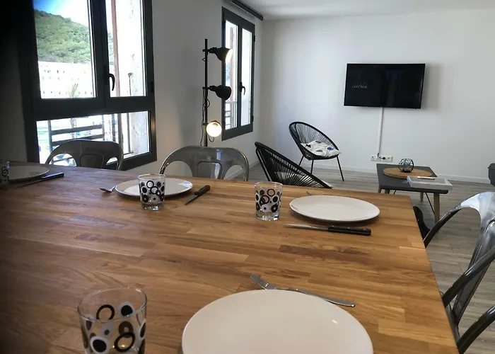 Port ボニファシオ